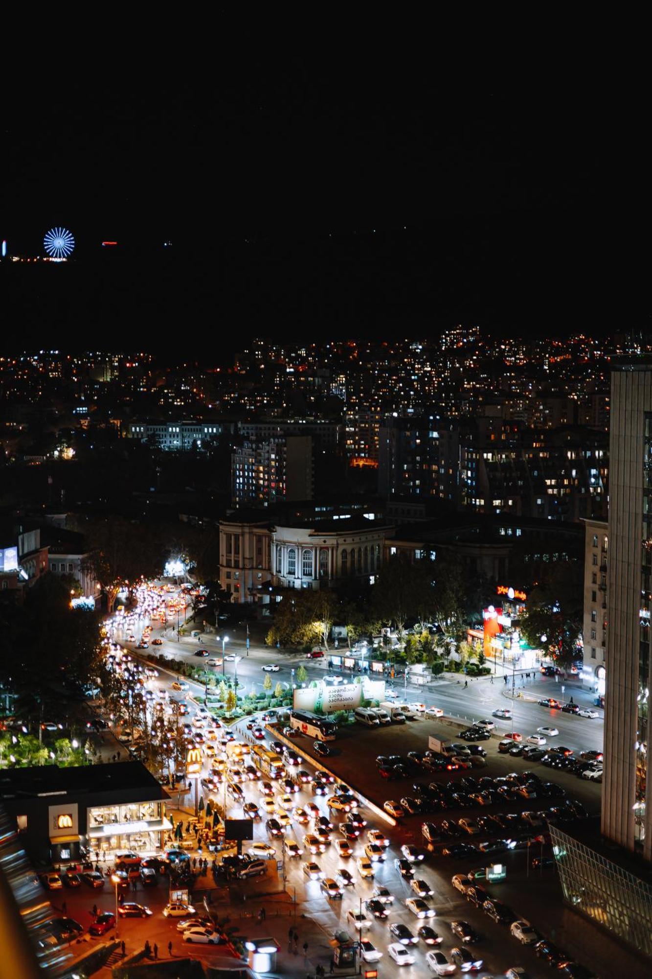 Hotel Sky Station Tbilisi Eksteriør bilde