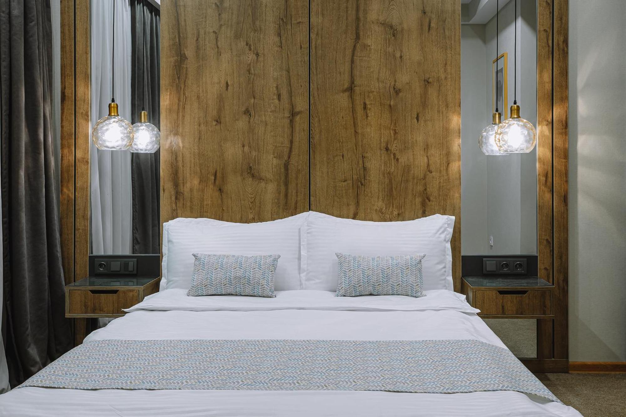 Hotel Sky Station Tbilisi Eksteriør bilde
