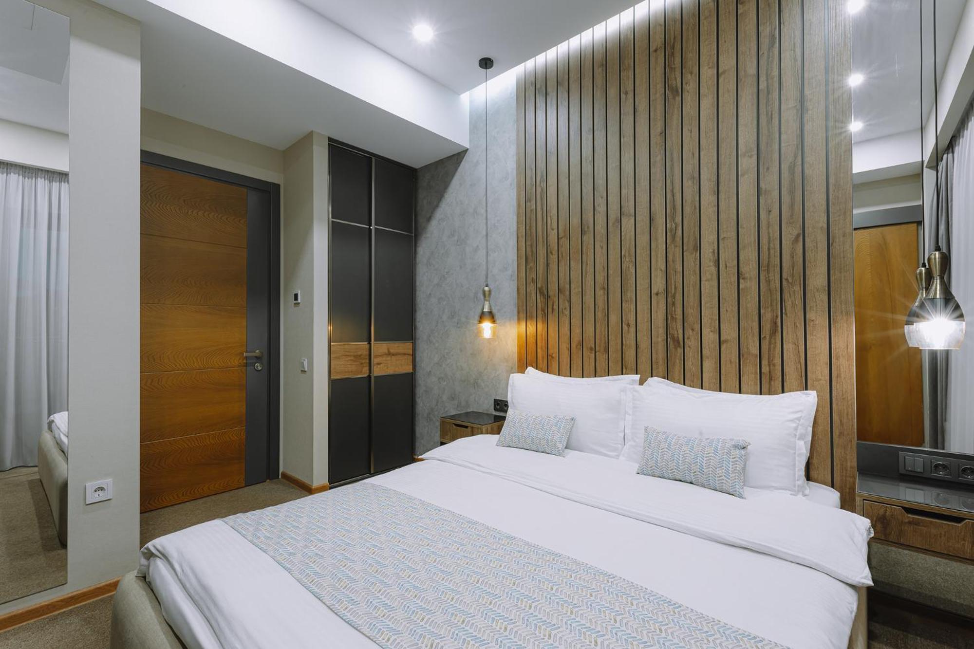 Hotel Sky Station Tbilisi Eksteriør bilde
